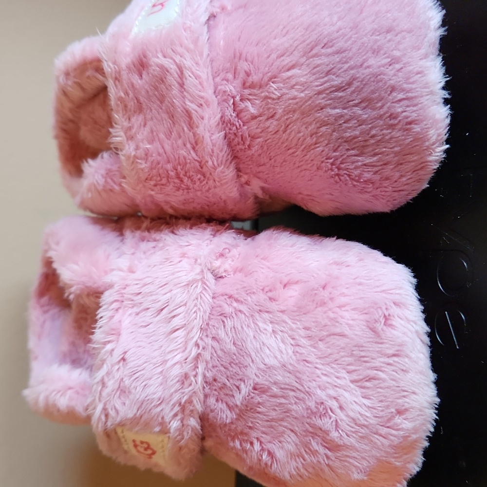 UGG Pink Fuzzy Baby Booties Size 2/3 - Picture 2 of 10
